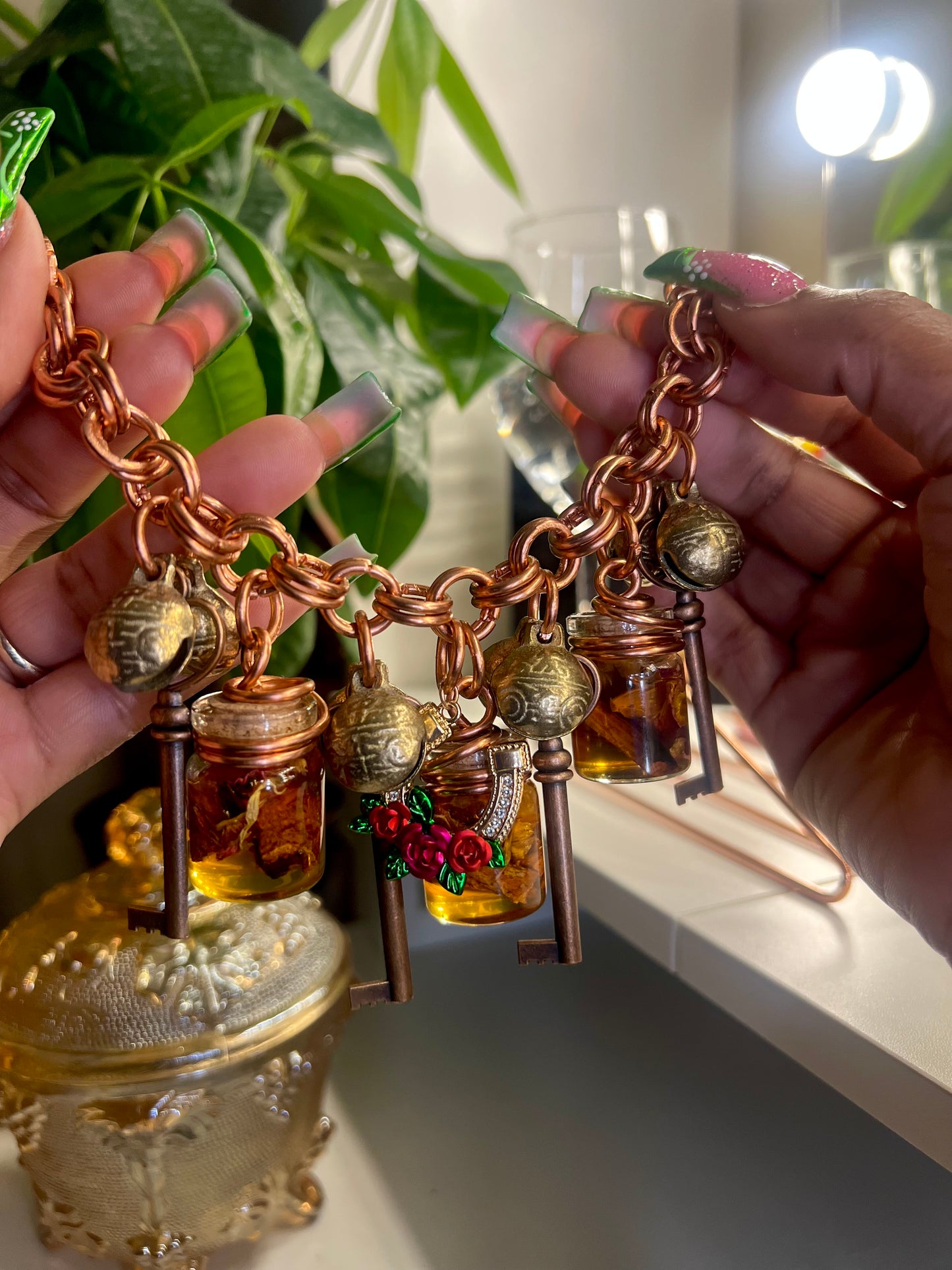 Chunky Horshoe Honey Jar Bracelet