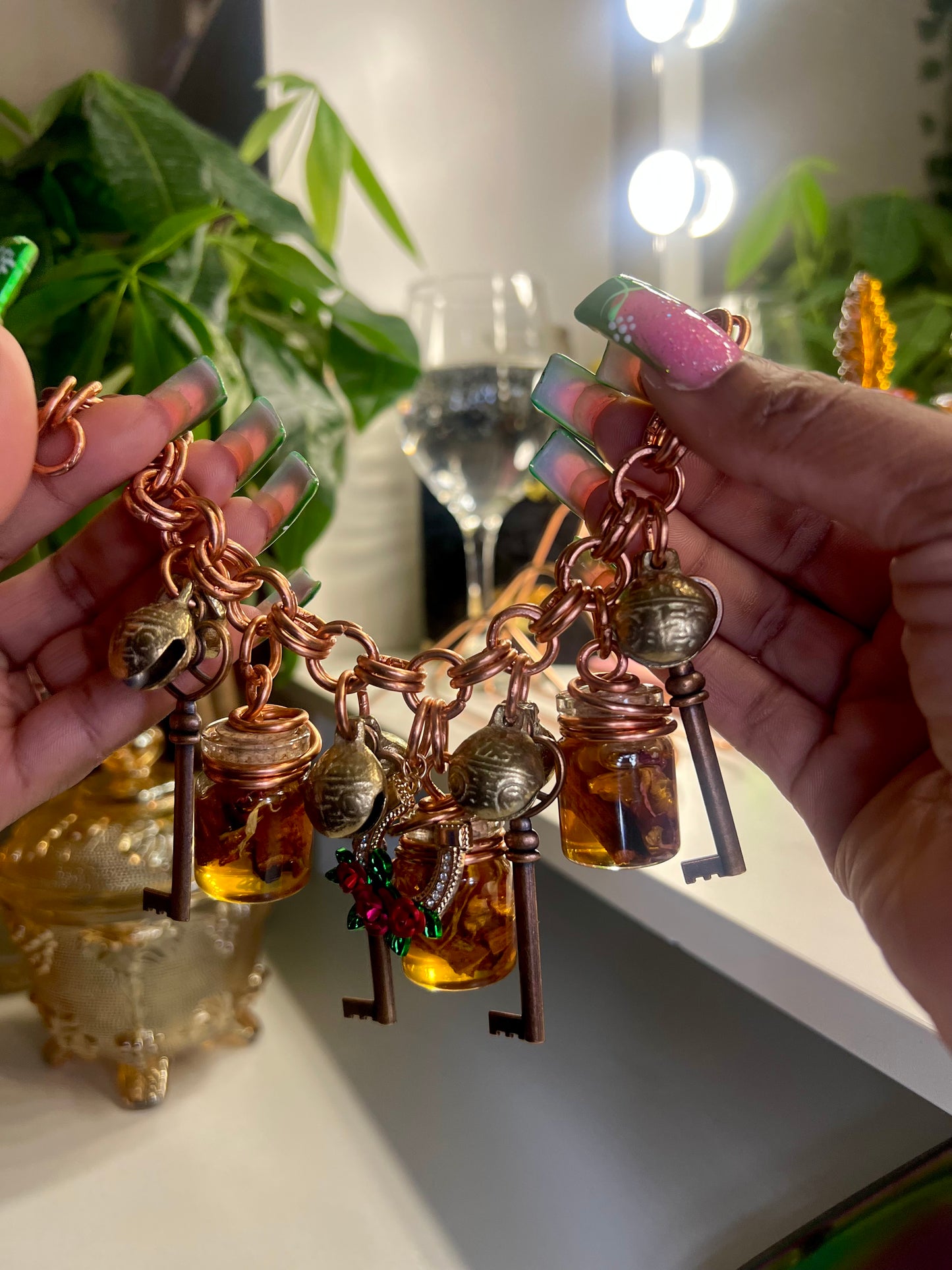Chunky Horshoe Honey Jar Bracelet